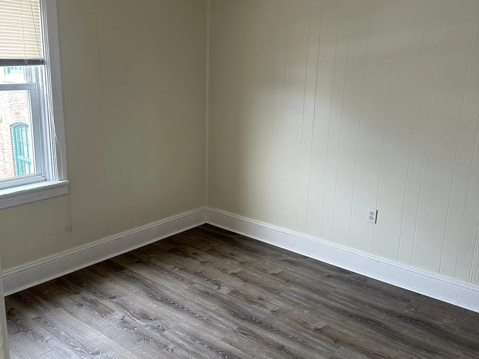 3 bed, $1,800 — Photo 3