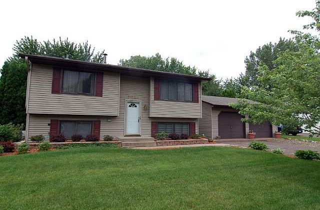 1st image of 5025 Campanaro Ln