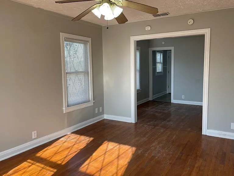332 Rosebud Ave — Photo 3