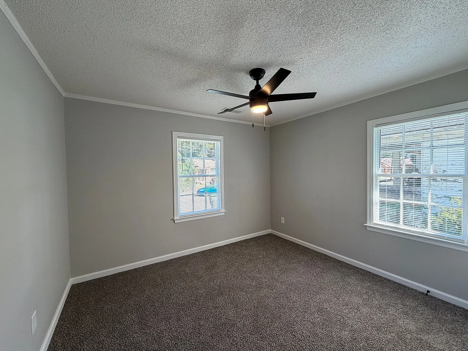 203 1st Avenue — Photo 3
