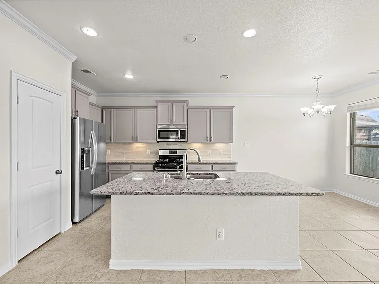 8026 Caden Mills Ln — Photo 24
