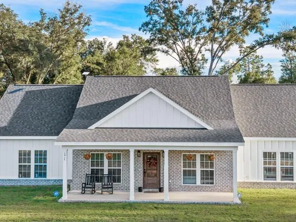 1915 Us Highway 90, Cottondale, FL 32431