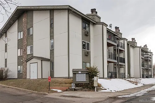 2280 S Oswego Way #305 Photo 1