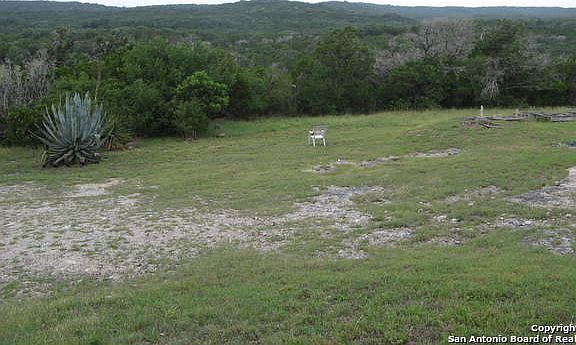 5th image of 320 County Road 242