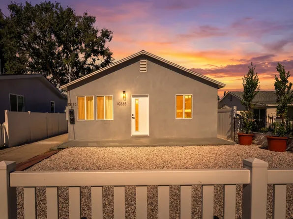 10335 Scoville Ave, Sunland, CA 91040