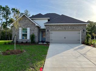 65 Apollo Ave W, Freeport, FL 32439