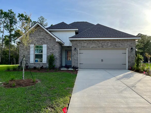 65 Apollo Ave W, Freeport, FL 32439
