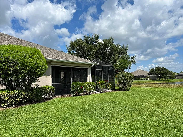 3653 Lakewood Blvd — Photo 5