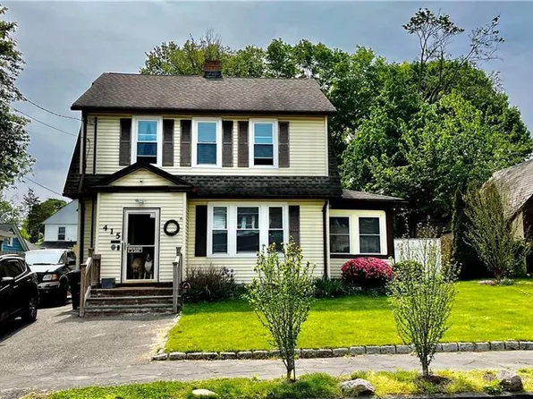 415 Taft Avenue, Bridgeport, CT 06604