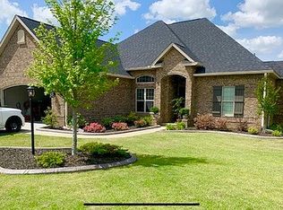 431 Green Island Rd, Bonaire, GA 31005