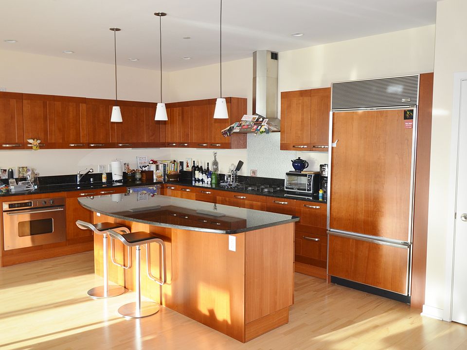 1st image of 1522 N Prospect Ave Unit 801