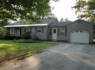 27 Howe St, Rochester, NH 03867