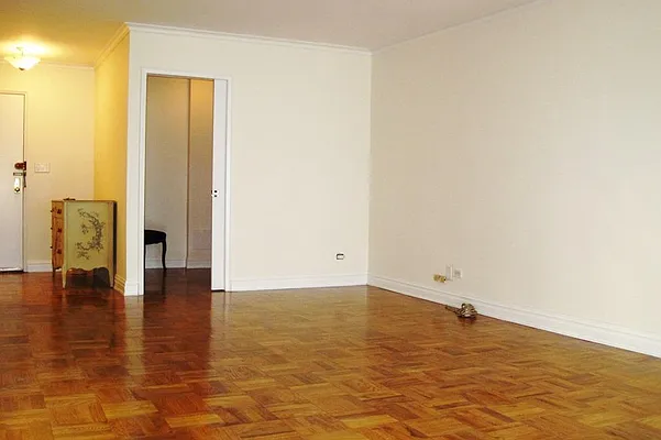 Rented by Corcoran | media 22