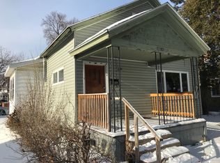 1130 Schuyler St, Utica, NY 13502