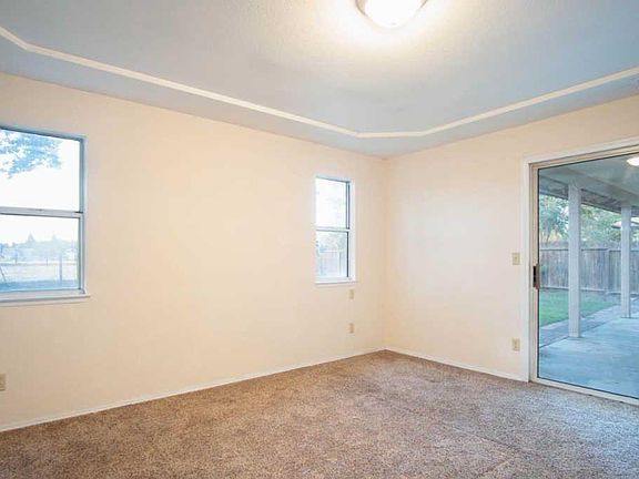 5th image of 1540 E Vine Ct