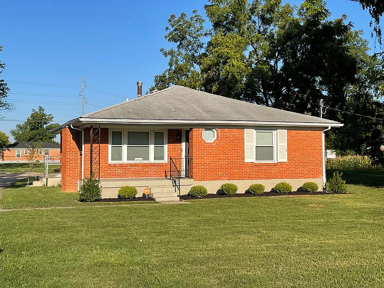 4710 Shepherdsville Rd — Photo 2