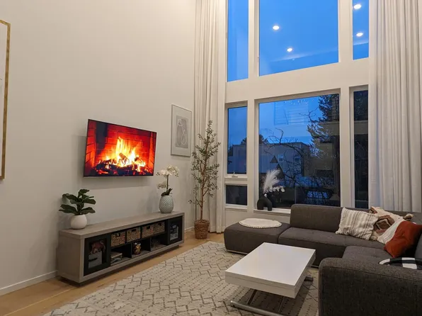 2616 E Yesler Way, Seattle, WA 98122