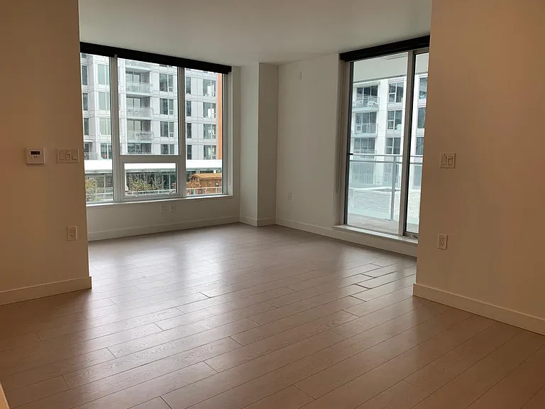 455 SW Marine Dr #519 — Photo 5