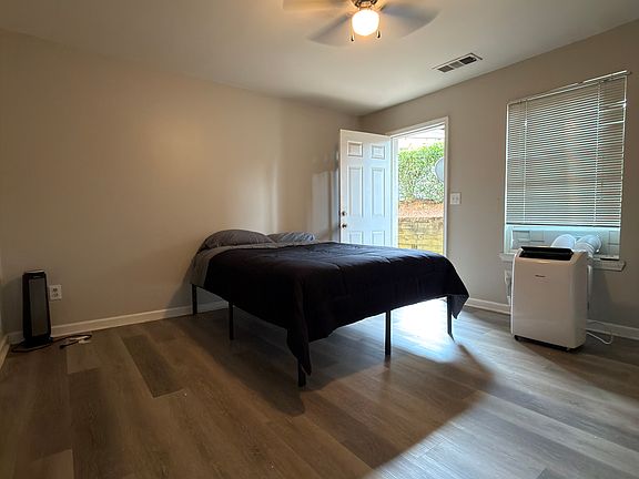 5th image of 6894 Slate Stone Way SE
