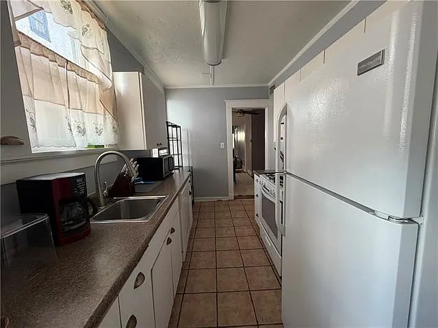 7810 Spruce St — Photo 10