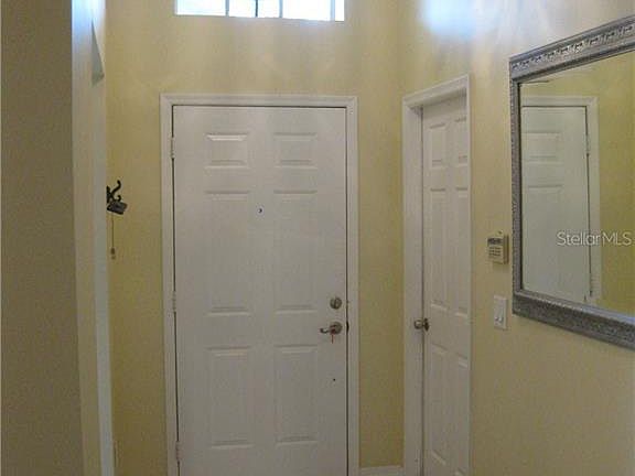 3rd image of 632 Sitka Ct