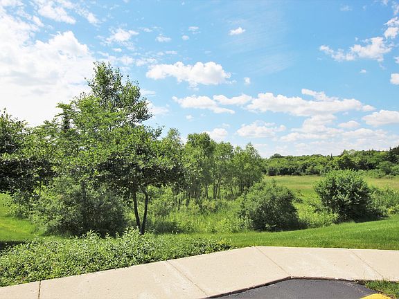 4th image of 661 S Jade Ln #661