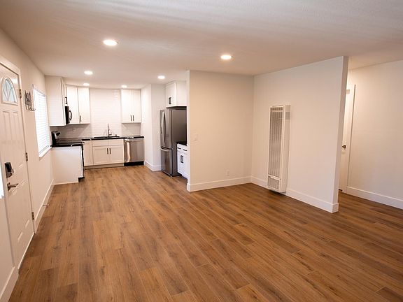 5th image of 1223 Bonanza Ave APT 31