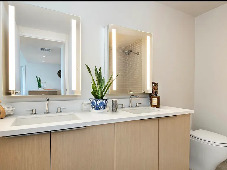 1001 Queen St #2303 — Photo 18