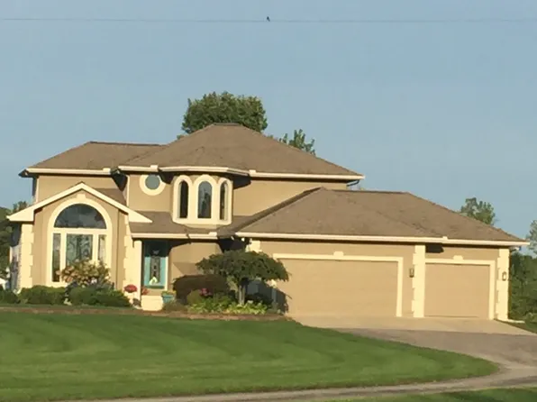 2407 Nichols Rd, Flushing, MI 48433