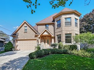 513 Ravine Rd, Hinsdale, IL 60521