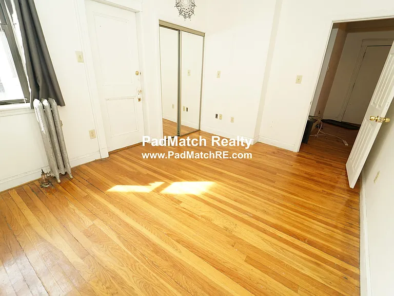 19 Egremont Rd #1 — Photo 9