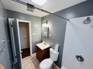 2262 Woodson Rd, Saint Louis, MO 63114