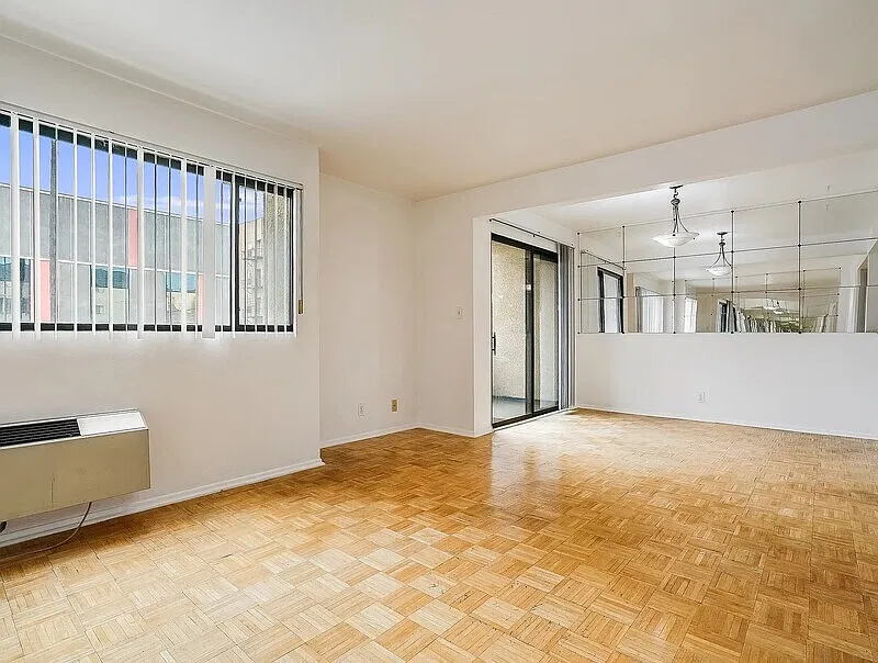 435 S Virgil Ave #123