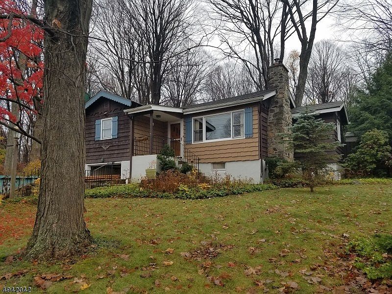 1st image of 57 Tamarack Trl