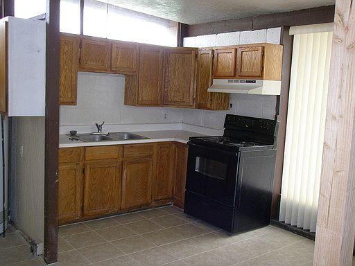 4th image of 954 W 400 S