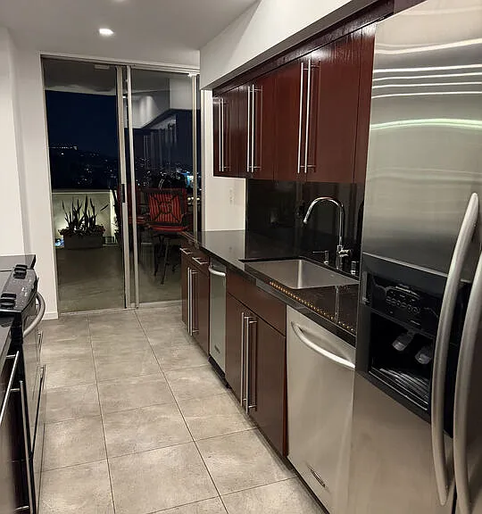 7250 Franklin Ave #801 — Photo 27