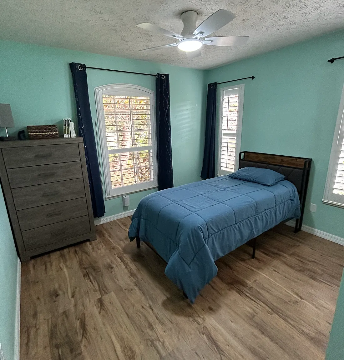 2 bed, 1561 sqft, $900 — Photo 1