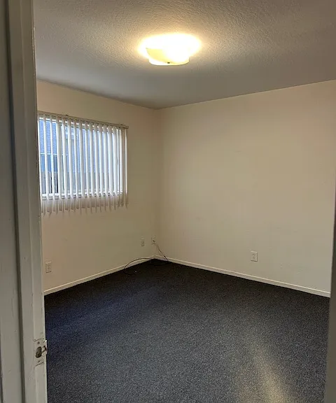 320 9th St #9 — Photo 9