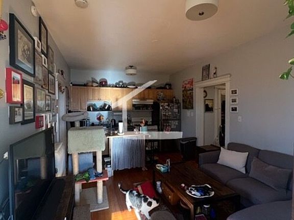 3rd image of 30 Park Vale Ave #10J