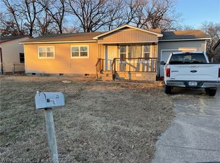 35 Northwood Dr, Fort Smith, AR 72904