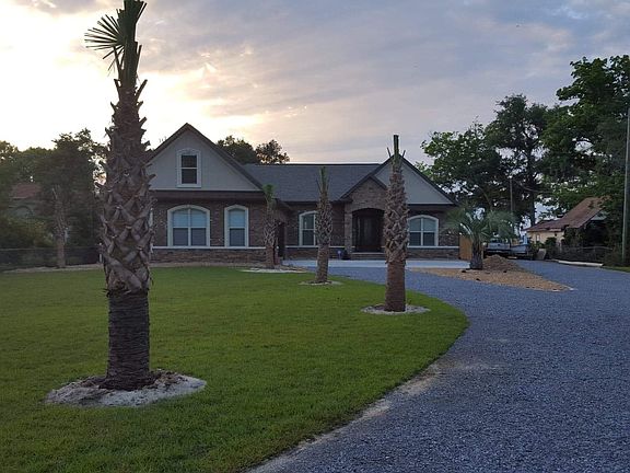 2nd image of 5176 Pointe Shores Ln