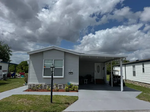 65 Three Iron Dr #65, Mulberry, FL 33860