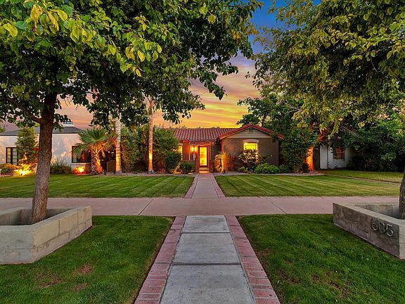 1605 W Wilshire Dr-6825