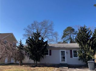 260 Tackle Ave, Manahawkin, NJ 08050