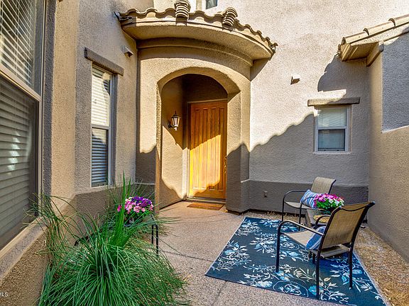 5th image of 20802 Grayhawk Dr #1043