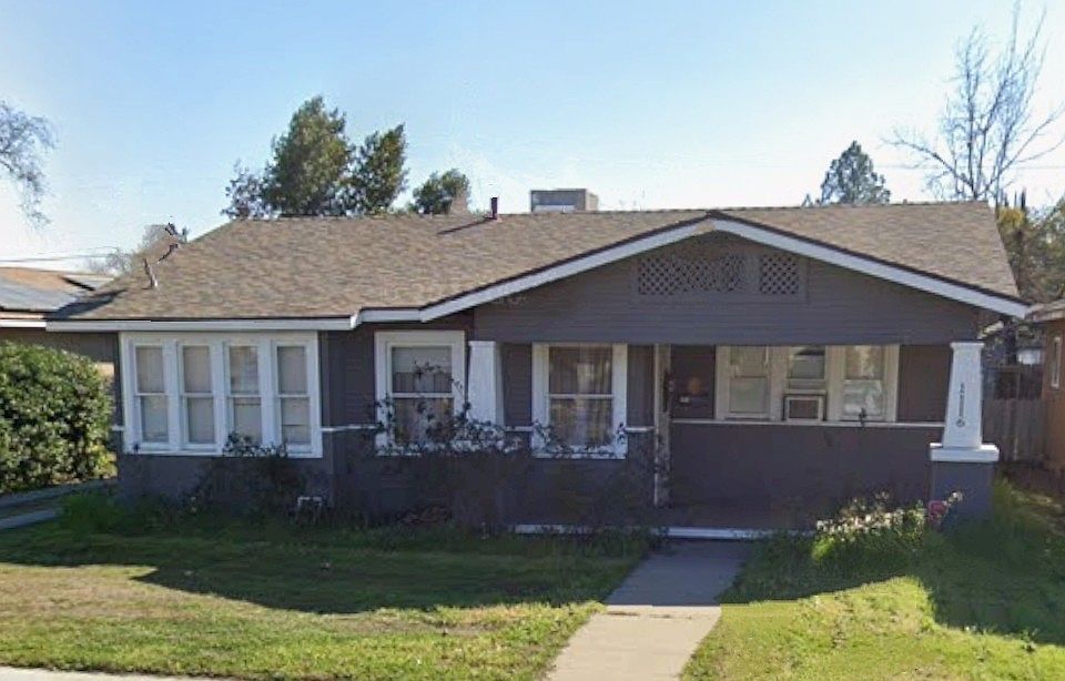 1st image of 1116 E Cortland Ave