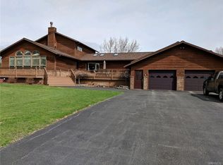 6793 Club Rd, Perry, NY 14530