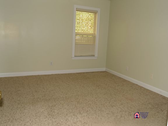 4th image of 302 S Harding Dr APT K