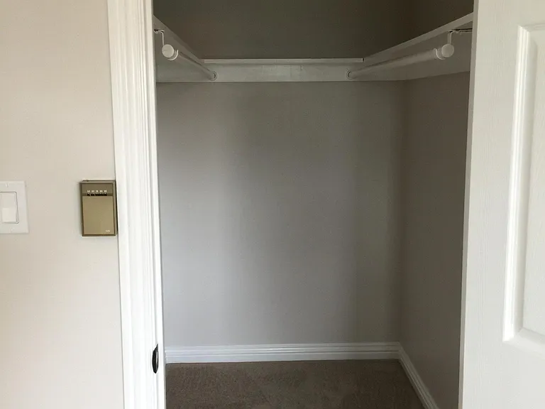 2403 Cross St — Photo 28