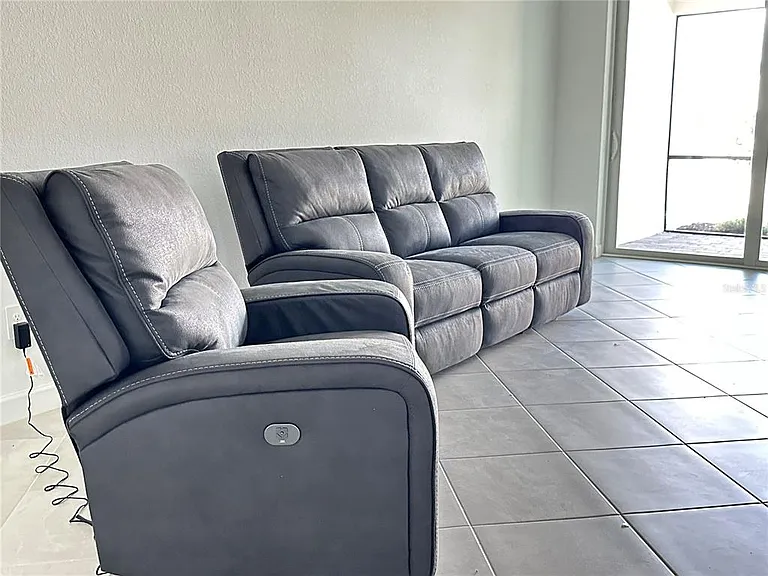 8225 Shore Lake Dr — Photo 17